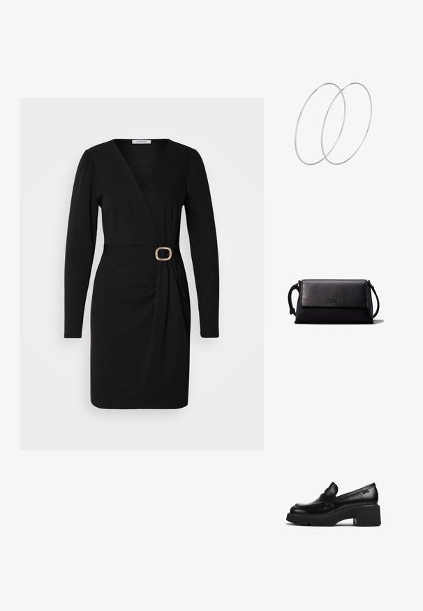 Melna apakškleita ar garām piedurknēm, V veida dekolte un savilktām sānu detaļām. Iespējota auduma josta ar apaļu zelta sprādzi. Gluda tekstūra.; Melnas ādas chunky papēža loafers ar biezu zoli un siksniņas detaļu pāri augšai, attēlots no sāna uz baltas fona.; Melna ādas maku ar taisnstūra formu, gludu tekstūru, platu aizdari un nelielu rokturi sānos. Satur diskretu logo.; Sudraba gredzenveida auskari ar minimālistisku dizainu. Cirkulāra forma, gluda tekstūra un plāns profils. Vieglu svaru ar spīdīgu apdari.