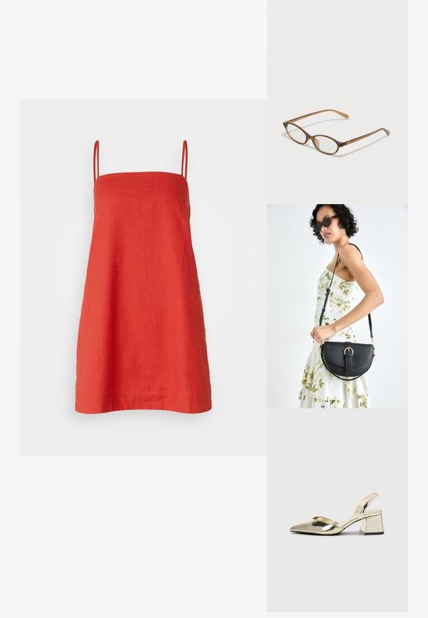 Abercrombie & Fitch TRAPEZE SKORT - Robe de jour - rococco red; Talons aiguilles dorés métalliques avec un bout pointu et un talon épais. Texture lisse, design minimaliste et une fine bride.; Lunettes en écaille de tortue marron avec des verres ovales, des branches fines et des accents transparents. Présente un logo subtil sur la branche. Design élégant et léger.; Sac à main en cuir noir avec une forme courbée, bandoulière amovible et des accessoires en or. Le sac est doté d'un rabat avec un détail de boucle.