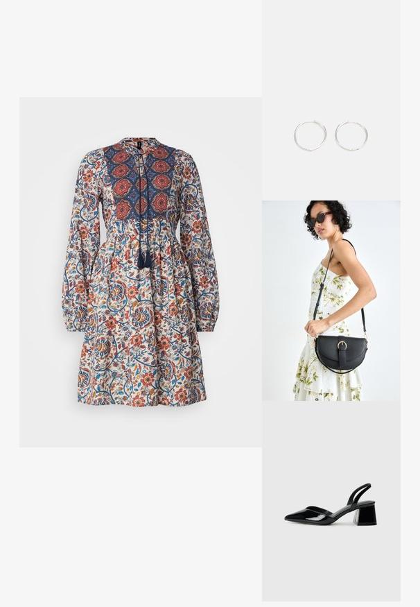 Bijela cvjetna haljina s dugim rukavima, s plavim i crvenim uzorkom na tijelu, vratom s povezom i resicama, te skupljenim strukom.; Crne lakirane kožne sandale s otvorenom petom i špicastim vrhom, s geometrijskom blok petom. Imaju elegantan, minimalistički dizajn i glatku teksturu.; Crna kožna torba s lukovitim oblikom, odvojivim remenom i zlatnim detaljima. Torba ima preklop s kopčom.; Srebrne okrugle naušnice jednostavnog dizajna, s glatkom površinom i bez vidljivih ukrasa. Promjer nije specificiran.