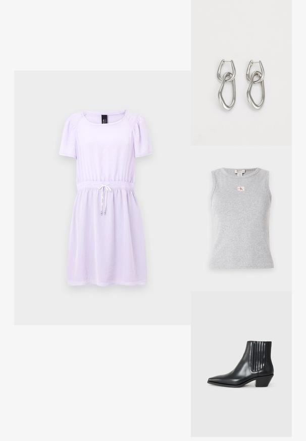 Lilla kortermet kjole med samlet midje og snor detaljer, laget av et mykt, lett materiale. Har firkantet utringning.; Grå ermeløs topp laget av ribbestrikket stoff, med rund halslinning og et lite CK-logo merker på forsiden. Enkelt og tettsittende design.; Sorte skinnankelsko med spiss tå, elastiske sidepaneler med vertikale groper, og en lav blokkhæl. Glatt tekstur og elegant design.; Calvin Klein GRACIE MEDIUM - Håndveske - black; Calvin Klein STATEMENT LINKS - Øredobber - silver-coloured