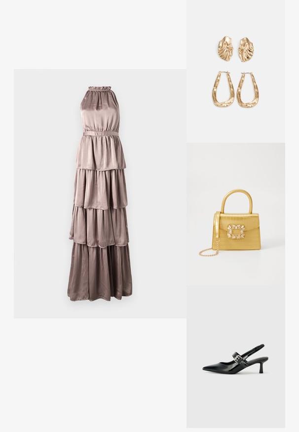 Vestido maxi em taupe claro, material de cetim. Apresenta um decote halter, cintura elástica e camadas de volantes na saia.; Saltos slingback em verniz preto com bico pontiagudo e um pequeno salto bloco, apresentando um detalhe de fivela prateada na tira.; Bolsa amarela em pele de crocodilo falsa, com um design estruturado, pega no topo, alça de corrente removível e decoração de cristal no fecho.; Brincos em tom de ouro com formas onduladas e texturizadas. Inclui studs escultóricos com presilha e um design de argola aberta com um acabamento martelado.