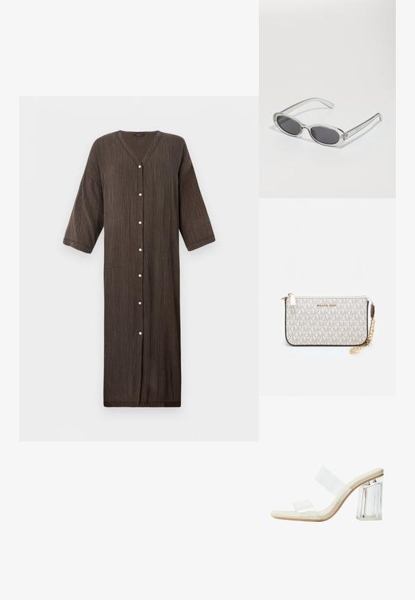 Długa, brązowa, teksturowana sukienka z dekoltem w serek, rękawami 3/4 oraz zapięciem na guziki z przodu. Gładki materiał z pionowymi paskami.; Przezroczyste sandały na obcasie z przezroczystymi paskami, beżową wkładką oraz masywnym przezroczystym blokowym obcasem. Elegancki i gładki design o minimalistycznej estetyce.; Okulary przeciwsłoneczne w owalnym kształcie, z przezroczystą plastikową oprawą, ciemnoszarymi soczewkami oraz cienkimi przezroczystymi ramionami z akcentami logo i minimalnymi detalami.; Portfel na nadgarstek marki Michael Kors w beżowej, pokrytej płótnem, z powtarzającym się wzorem logo MK, złotym okuciem i odpinanym łańcuszkowym paskiem.