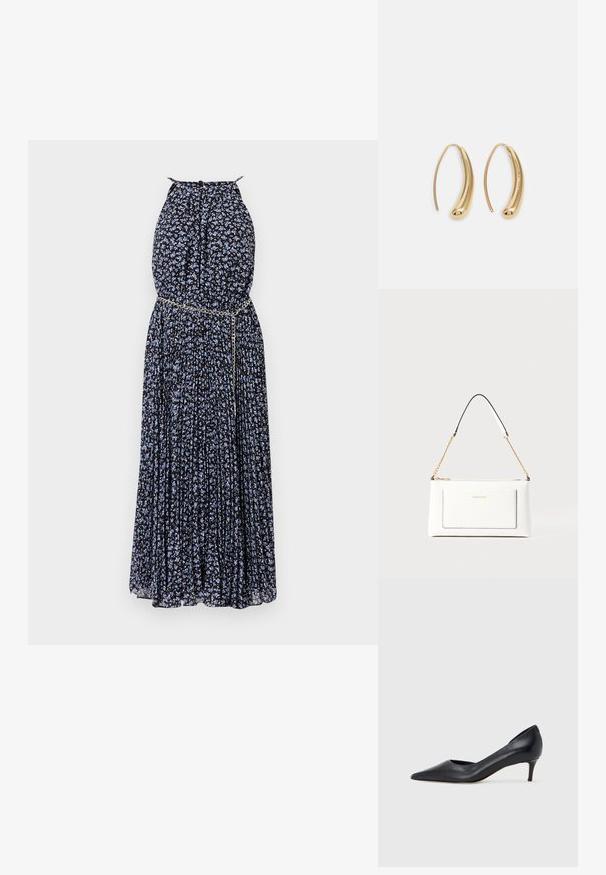 Vestido maxi em tecido preto com padrão floral azul, design pregueado, decote halter e um detalhe em corrente metálica na cintura.; Sapato de salto alto preto em pele com bico fino e salto baixo. Apresenta uma textura suave e brilho subtil. Corte aberto na parte da frente para um detalhe adicional.; Bolsa de mão branca em couro com acabamento texturizado, featuring a corrente dourada e detalhes pretos. Inclui um bolso frontal e fecho com zipper.; Brincos em metal dourado com forma de arco alongado e curvado. Apresentam uma superfície lisa e brilhante, com uma ponta arredondada para um detalhe adicional.