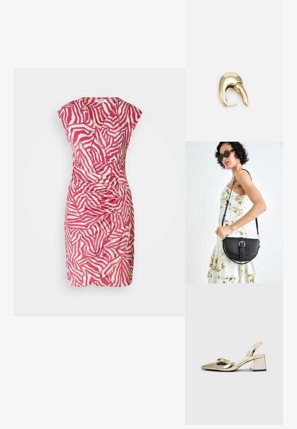Rosa und cremefarbener Zebra-Print-Kleid mit Wickeldesign, kurzen Ärmeln und gerafftem Detail an der Seite. Aus leichtem Stoff gefertigt.; Goldene, metallische Slingback-Absätze mit spitzem Zeh und dicker Ferse. Glatte Textur, minimalistisches Design und ein schmaler Riemen.; Schwarze Lederhandtasche mit geschwungener Form, abnehmbarem Tragegurt und goldenen Beschlägen. Die Tasche verfügt über einen Deckel mit einer Schnallen-Details.; Ohrringe aus goldfarbenem Metall mit einem schlanken, geschwungenen Design. Sie verfügen über eine markante, spitze Form, eine polierte Oberfläche und einen Scharnierverschluss.