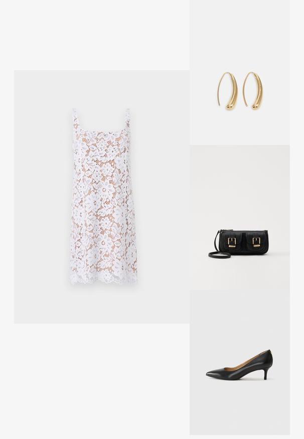 Fehér csipkés ruha négyzet alakú nyakkivágással, vékony pántokkal, virágmintával, félig áttetsző textúrával és fodros szegéllyel.; Fekete bőrpumpa hegyes orral, alacsony sarokkal és sima felülettel. Elöl enyhe nyílással rendelkezik, hátul pedig minimális részletezéssel.; Fekete bőr keresztbody táska két elülső zsebbel, arany csattokkal, cipzáras záródással és vékony pánttal. Textúrált felület és kompakt téglalap alak.; Aranyszínű fémből készült karika fülbevalók ívelt, hosszúkás formával. Simaságával és fényes felületével, valamint lekerekített végével további részletekkel bővül.