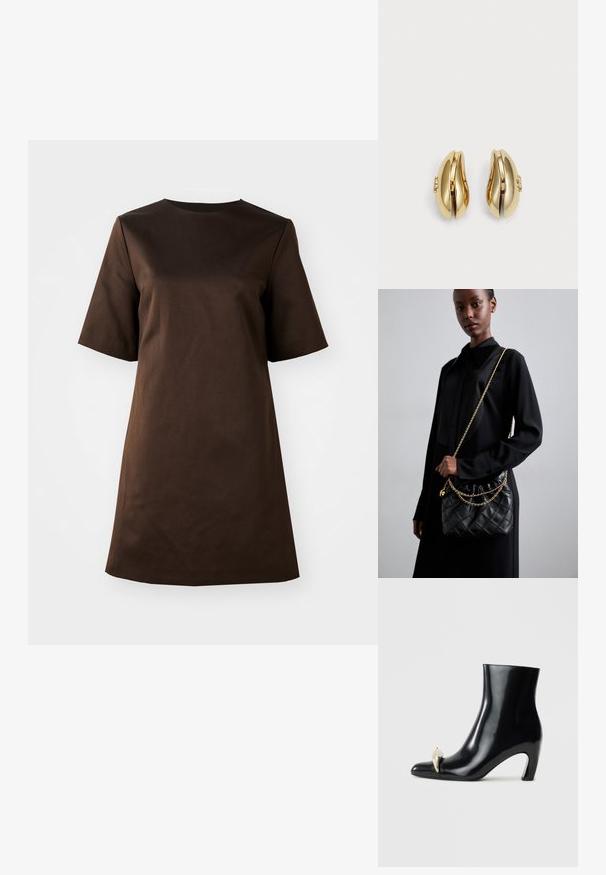 Braunes kurzärmliges Kleid mit Rundhalsausschnitt und lockerer Passform, aus glattem Stoff gefertigt, mit einem einfachen, minimalistischen Design.; Schwarzer Knöchelschuh aus glänzendem Leder, mit einer spitzen Zehenform und einem dekorativen gold- und silberfarbenen Akzent an der Vorderseite. Blockabsatz-Design.; Schwarze gesteppte Ledertasche mit einem gerafften oberen Teil, goldfarbener Kettenriemen und rechteckiger Form, vor einem schlichten Hintergrund gehalten.; Goldfarbene Ohrringe mit fließendem, geschwungenem Design. Jeder Ohrring hat eine glatte Oberfläche und einen kleinen Verschluss mit einem dekorativen Detail.