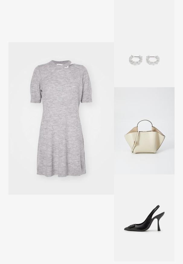Rochie tricotată gri deschis, cu mâneci scurte, cu un corp ajustat și fustă evazată. Prezintă un decolteu rotund și o textură moale cu un model subtil.; Pantofii slingback din piele neagră, cu vârf ascuțit, toc subțire și un accent decorativ sub formă de fundiță. Textură netedă și design elegant.; Ree Projects ANN - Geantă de mână - beige; Cercei argintii în formă de cerc, pe care sunt așezate cristale clare, rectangulare și triangulară, dispuse într-un design patterned. Acestora le sunt atașate piese pentru o fixare sigură.