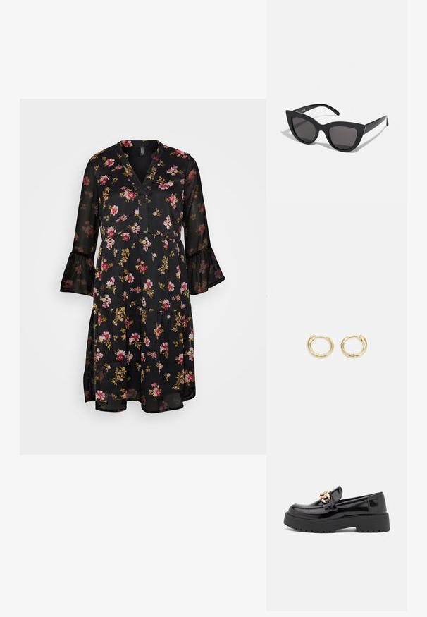 Čierne kvetinové šaty s výstrihom do V, priesvitnou látkou, volánikovými rukávmi a vrstveným dizajnom s ružovými a žltými kvetmi a zelenými listami.; Čierne lakované kožené mokasíny s masívnou čiernou podošvou a zlatými detailmi. Hladká textura a design so zaoblenou špičkou.; Čierne slnečné okuliare v štýle mačacích očí s matným povrchom, so šedými tónovanými sklami, ostrými hranami a elegantnými bokovými ramenami. Názov značky je viditeľný na vnútornom ramene.; Zlaté kruhové náušnice s hladkým, zaobleným dizajnom. Obsahujú malý uzáver s pántom, ľahký vzhľad a lesklý povrch.