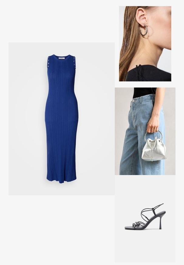 Mouwloze maxi-jurk van geribde brei stof, heldere blauwe kleur, met metalen knoop accenten op de schouderbanden en een uitlopende zoom.; Zwarte hoge hakken sandaaltjes hebben dunne banden met een geknoopt ontwerp, een gladde vierkante neus en een elegante stiletto-hak.; Metalen zilveren bucket bag met een gestructureerde afwerking, versierd met een zilveren ronde handvat en een trekkoordsluiting, vastgehouden tegen lichtblauwe jeans.; Zilveren oorbel met een gepolijste afwerking, met kleine gouden accentdetails en een ronde vorm, gedragen op de oorlel.