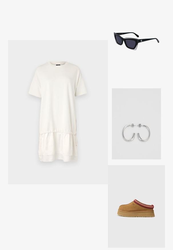 Rövid ujjú, krémszínű ruha, réteges alsó szegéllyel és rugalmas derékpánttal, puha anyagból, sima textúrával.; Barna velúr slip-on cipő piros és krém mintás díszítéssel, textúrált talppal és UGG logóval az oldalon. Könnyű platformmagassággal rendelkezik.; Fekete, nagyméretű napszemüveg geometrikus formával, sötét lencsékkel és kontrasztos szürke részlettel a kereten. Logó a szárán.; Ezüst karika fülbevalók sima, fényes felülettel. Lekerekített forma, könnyű kialakítással, tűs zárómechanizmussal.