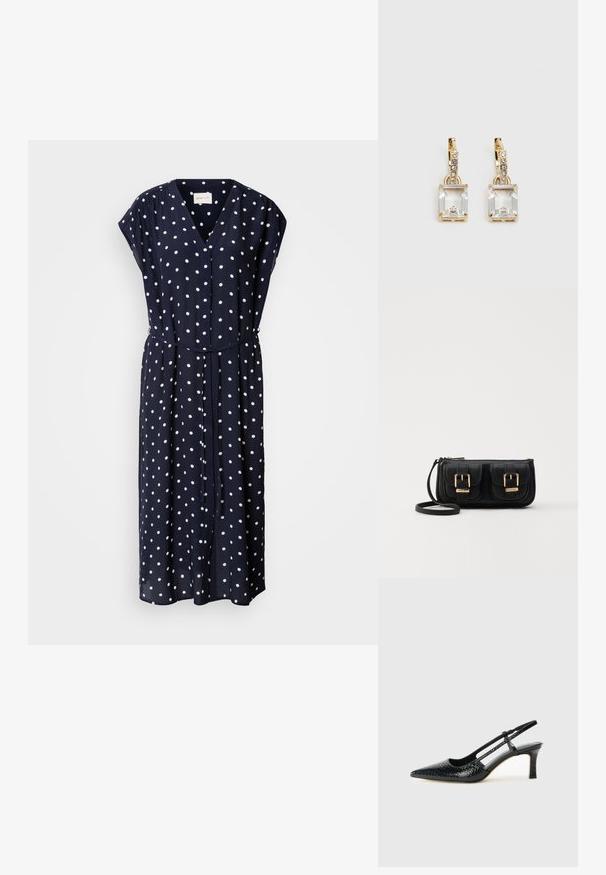 Tengerészkék ruha fehér pöttyökkel, V-kivágással, rövid ujjakkal, gombos elejével és megkötős derékkal, az állítható illeszkedés érdekében. Könnyed, könnyű anyag.; Fekete lakk slingback sarok, hegyes orral, texturált kígyómintával, állítható pánttal és rövid, texturált tömbsarkal.; Fekete bőr keresztbody táska két elülső zsebbel, arany csattokkal, cipzáras záródással és vékony pánttal. Textúrált felület és kompakt téglalap alak.; Aranyszínű fülbevalók, melyek egy téglalap alakú, tiszta kristállyal díszítették, ami egy sor kis, kerek, tiszta kiegészítő alatt lóg. Letisztult, modern dizájn.