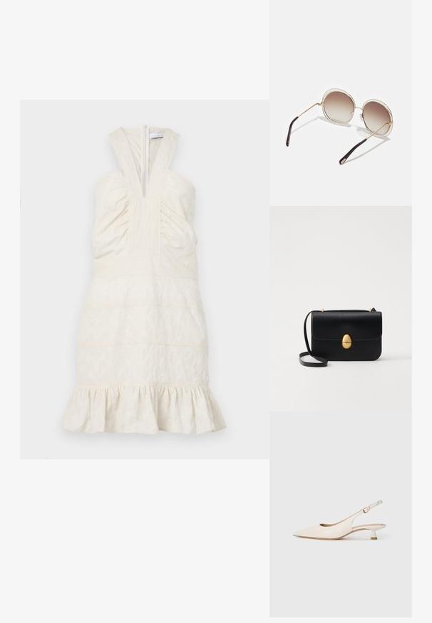 Crème, mouwloze jurk met een diepe V-hals en een geraffineerde lijf, met horizontale naden en een gerimpelde zoom. Rits aan de achterkant.; Crèmekleurige puntneus slingback schoen met lage kittenheel en gouden gesp op een effen witte achtergrond.; CHLOÉ CARLINA OVERSIZED ROUND METAL SUNGLASSES - Zonnebril - gold-coloured/brown; Zwarte leren handtas met een gestructureerde rechthoekige vorm. Voorzien van een gouden ovale sluiting en een dunne schouderband. Glad van textuur.