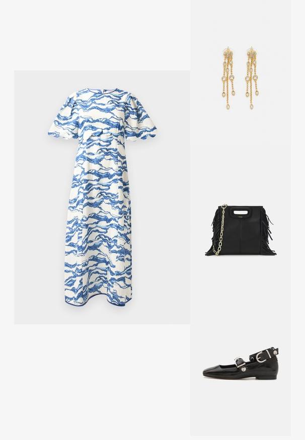 Hofmann Copenhagen NERINA - Freizeitkleid - sea blue print; Schwarze Lackleder-Ballerina mit eckiger Zehenpartie, Knöchelriemen mit silberner Hardware und flacher Sohle. Glatte Textur mit minimalistischen Design.; Schwarze Lederhandtasche mit Fransen-Details, goldener Ketten-Schulterriemen und einem ausgeschnittenen Griff. Mit Logoplatzierung auf der Vorderseite.; Goldtonige Ohrringe mit mehreren kaskadierenden Ketten, verziert mit klaren ovalen Strasssteinen und dekorativen Ohrsteckern.