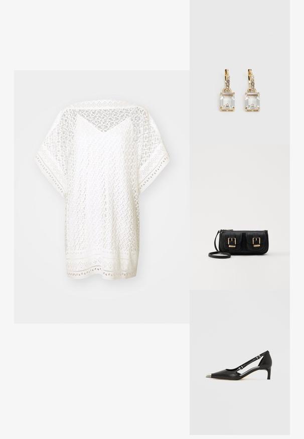 Valge, lahtine T-särk, mis on valmistatud pitsjast kangast geomeetriliste mustritega, lühikeste varrukatega ja dekoratiivse äärisega, kus on lõigatud aktsente.; Mustast nahast kassikontsaga king, millel on terava kujuga hõbedane nina ja topeltsõlmedega rihmad, valgel taustal.; Must küllastamata nahast õlakott, millel on kaks esist nähtavat taskut, kuldsed pandlad, tõmblukuga sulgemine ja peen rihm. Tekstuuriga pind ja kompaktne ristkülikukujuline kuju.; Kuldtooni kõrvarõngad, millel on ristkülikukujuline, selge kristall, mis ripub allapoole väikeste ümmarguste selgete aktsentide rida. Viimistletud, kaasaegne disain.