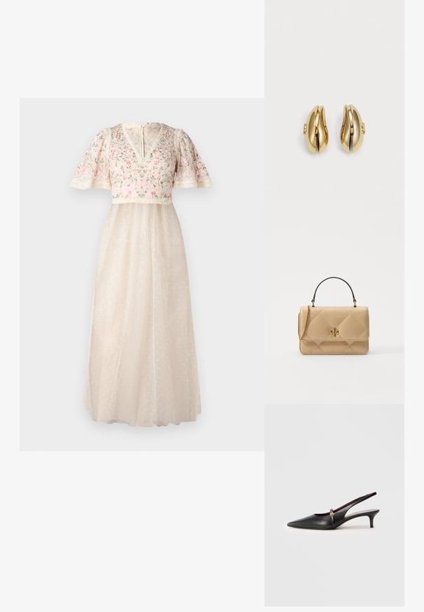 Needle & Thread ROSIE SHORT SLEEVE BALLERINA DRESS - Oblačila za posebne priložnosti - cream; Črne usnjene slingback pete s koničastim nosom, tankim petam in zlatim poudarkom blizu gležnja. Gladka tekstura in preprost dizajn.; Padded bež usnjeni ročni torbici z zlatim okovjem, verižnim pasom in zgornjim ročajem. Ima sprednji pokrov in značilno logotipno podrobnost.; Zlato tonirane uhane s površjem, ki se lepo vije. Vsak uhane ima gladko površino in majhno zaponko z dekorativnim detajlom.