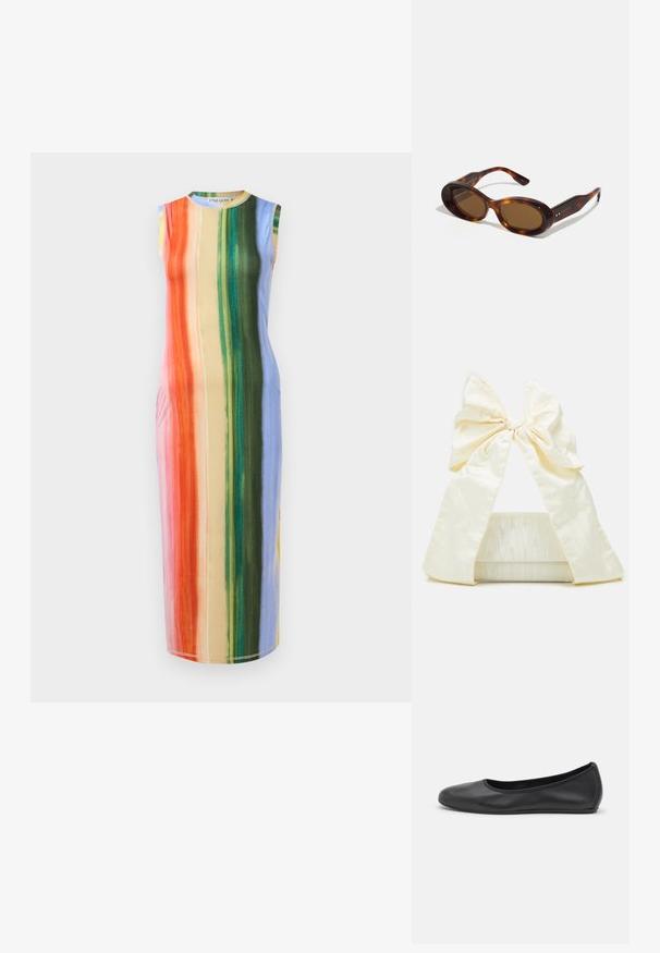 Sukienka midi bez rękawów z pionowymi paskami w odcieniach pomarańczowym, różowym, zielonym i niebieskim. Materiał wydaje się gładki z delikatnym połyskiem.; Czarne skórzane baletki z zaokrąglonym noskiem, gładką fakturą, minimalnymi przeszyciami i elastycznym designem podeszwy.; Okulary przeciwsłoneczne w stylu żółwi, z owalnymi soczewkami, brązowym odcieniem i złotymi akcentami na ramionach. Grube oprawki o błyszczącej powierzchni i gładkiej fakturze.; Loeffler Randall RAMONA biały