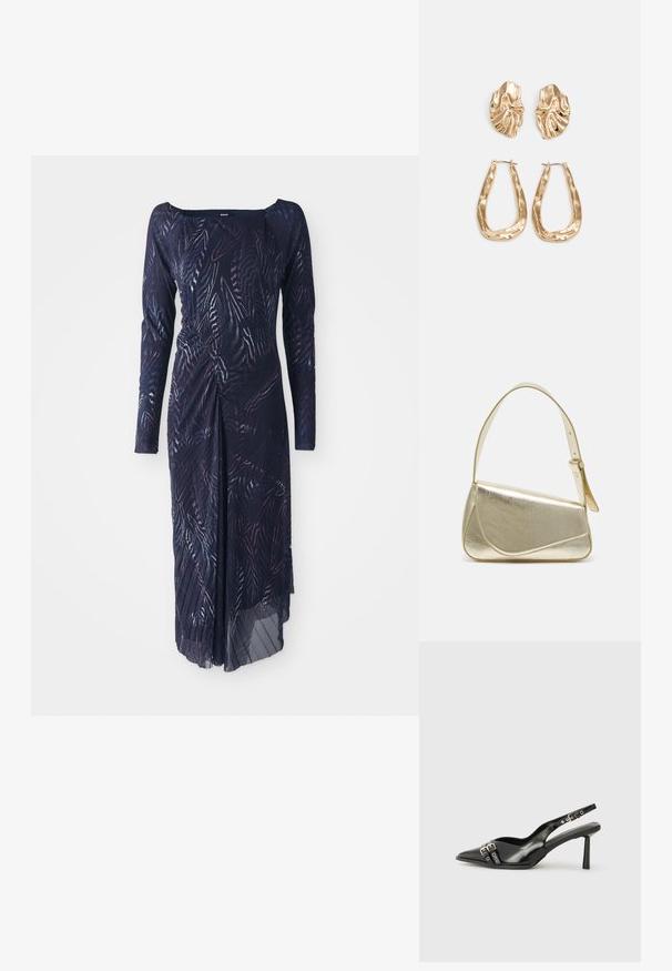 Dolga rokav, temno modra obleka z listnatim vzorcem, s cinčnim pasom in tekočim krilom, ki pada na eno stran.; Črne patentne usnjene sandale s koničastim nosom, zankami okoli gležnja s srebrnimi sponkami in opremo ter vitkimi petami.; Zlata metalna torbica z urejenim dizajnom, gladko teksturo in nastavljivim trakom. Ima edinstveno trikotno obliko in minimalistično šivanje.; Zlato obarvani uhani z teksturiranimi, valovitimi oblikami. Vključujejo skulpturalne sponke za ušesa in odprto obliko obročka s kladivastim finišem.