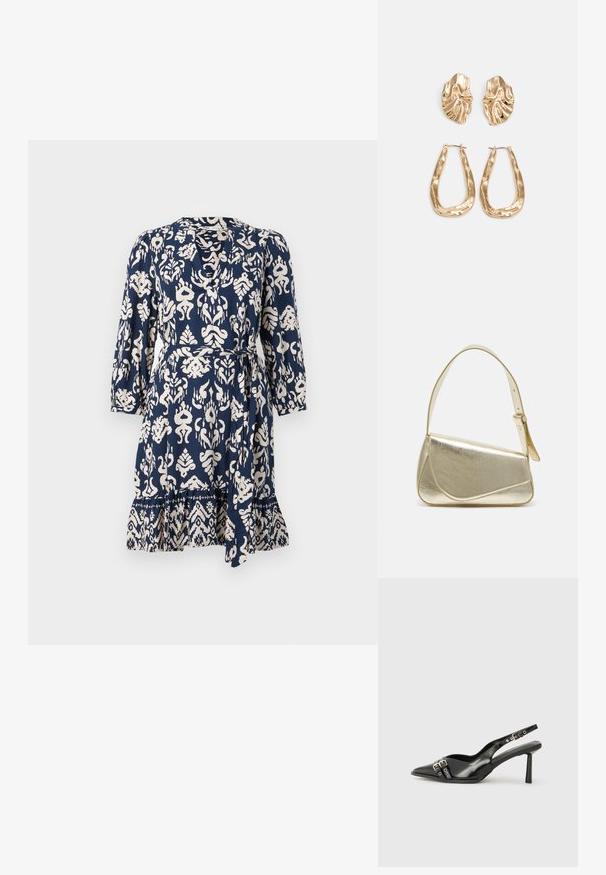 Rochie bleu marin cu model abstract crem, mâneci 3/4, decolteu în V, talie strânsă și tiv evazat cu un bordaj decorativ.; Pantofii slingback din piele lăcuită neagră, cu vârf ascuțit, bretele pentru gleznă cu catarame și accesorii din argint, și un toc subțire.; Geantă de umăr metalică aurie cu un design structurat, textură netedă și curea reglabilă. Prezintă o formă triangulară unică și cusături minimaliste.; Cercei aurii cu forme texturate și ondulate. Include studs sculpturale cu clip și un design de cerc deschis cu un finisaj cioplit.