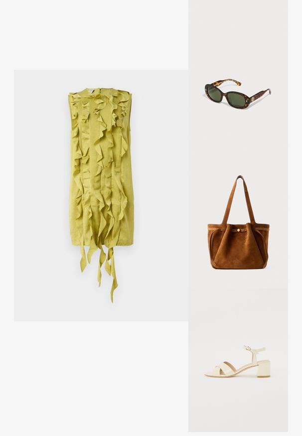 Beždžionė su rankovėmis šviesiai žaliame audinyje, su raukiniais ir kaskadinio dizaino elementais, kurių apačioje yra raišteliai, suteikiantys papildomų detalių.; Bežinės patentinės odos aukštakulnės šlepetės su kryžminiu dirželiu, atvira nosimi, reguliuojamu kulkšnies dirželiu ir blokuotu kulnu. Lygi tekstūra.; Plekstinės akinių rėmeliai su žaliais lęšiais, ovalo formos, su auksiniais logotipo aksesuarais šone ir lygiu blizgiu paviršiumi.; Rudas suedes rankinė su dviem rankenomis, mygtuko uždarymo dirželiu ir atsipalaidavusia, šiek tiek nulinkusia forma.