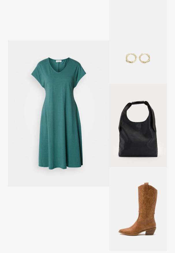 Vestido verde-água, até ao joelho, feito de um tecido suave e respirável. Apresenta um decote em V e mangas curtas, com uma silhueta em A.; Bota de cowboy em couro cáqui com bico pontiagudo, padrões de bordado em espiral no cano e um salto em bloco empilhado. Inclui uma alça para fácil calçar.; Saco hobo de couro preto com uma única alça suave e arredondada; apresenta uma textura suave e um design minimalista. Sem hardware ou acabamentos visíveis.; Brincos de argola dourados com um formato irregular e texturizado. Apresentam um fecho sem emenda e um acabamento polido, destacando um design moderno.
