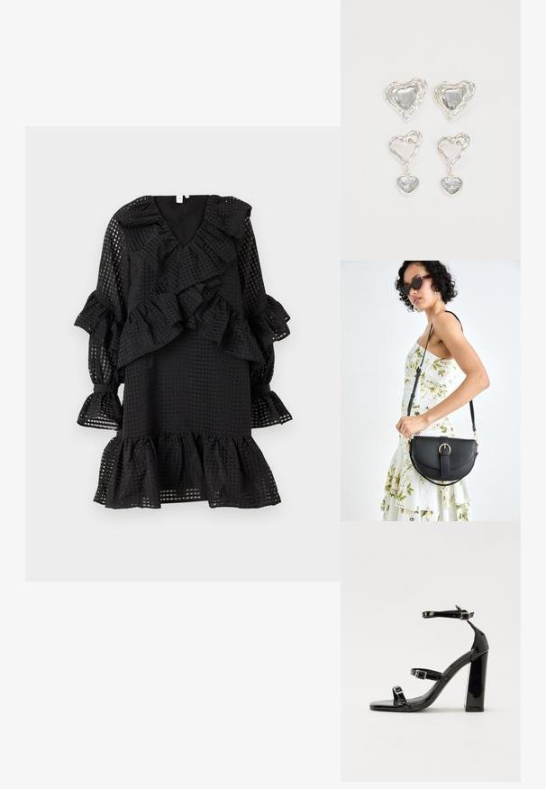 Svart kjole med et teksturert rutemønster, volangermetoder og volangkant. Den har en dyp V-hals og lagdelte volanger.; Svart høyglans sandaler med hæl, firkantet tå, ankelremmer og sølvspenner. Har en kraftig blokkhæl for stabilitet.; Svart lærveske med en buet form, avtagbar stropp og gullbeslag. Vesken har et klaff med spenne-detall.; Sølv hjerteformede øredobber har fasetterte klare steiner med en teksturert ramme. Sett inkluderer både stud- og hengende stiler.