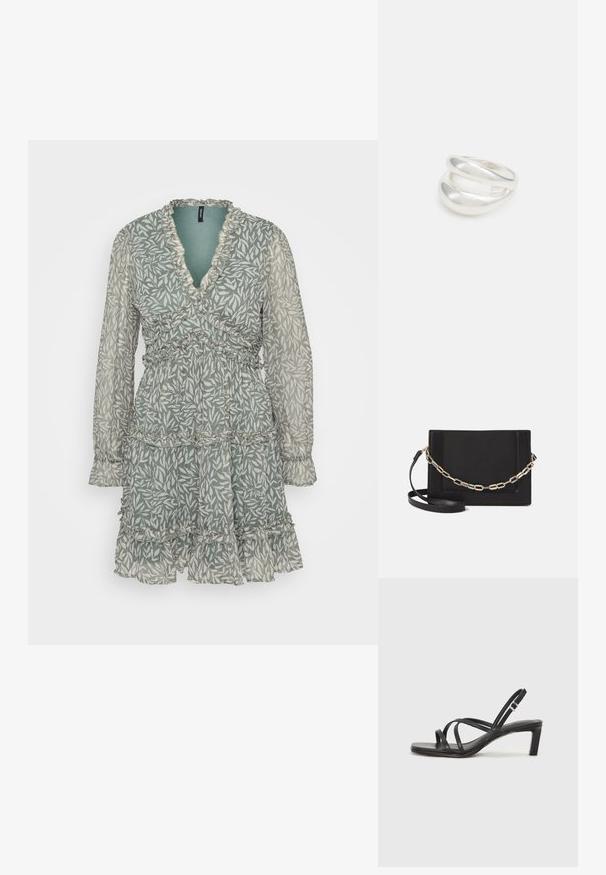 Zelena obleka s cvetličnim vzorcem, z V-izrezom, nabranim robom, dolgimi rokavi in večplastnim krojem, izdelana iz lahkega, prosojnega materiala.; Črne natikače s trakovi in kvadratnim prstom ter nizkim blokastim peto. Imajo več tankih trakov in nastavljiv trak okoli gležnja. Narejene so iz gladkega usnja.; Črna usnjena torba čez ramo z gladko teksturo, pravokotno obliko in kovinskim verižnim detajlom spredaj. Vključena je nastavljiva naramnica.; Srebrn dvojni prstan z gladko, polirano površino. Ima tekoč, ukrivljen dizajn z prekrivajočimi se sekcijami za sodoben videz.