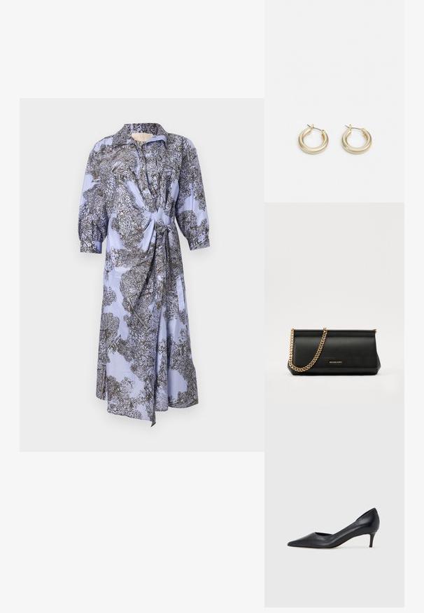Rochie bleu deschis cu imprimeu botanic negru, având guler la gât, mâneci bufante și un detaliu legat la talie. Țesătură netedă, de lungime până la genunchi.; Pantof din piele neagră, cu vârf ascuțit și toc mic. Are o textură netedă și un luciu subtil. Decupaj deschis în partea din față pentru un detaliu suplimentar.; Plică din piele neagră cu o curea din lanț auriu, având o textură netedă, formă rectangulară și o marcă embosată pe față.; Lauren Ralph Lauren BASIC SMALL HOOP - Cercei - gold-coloured