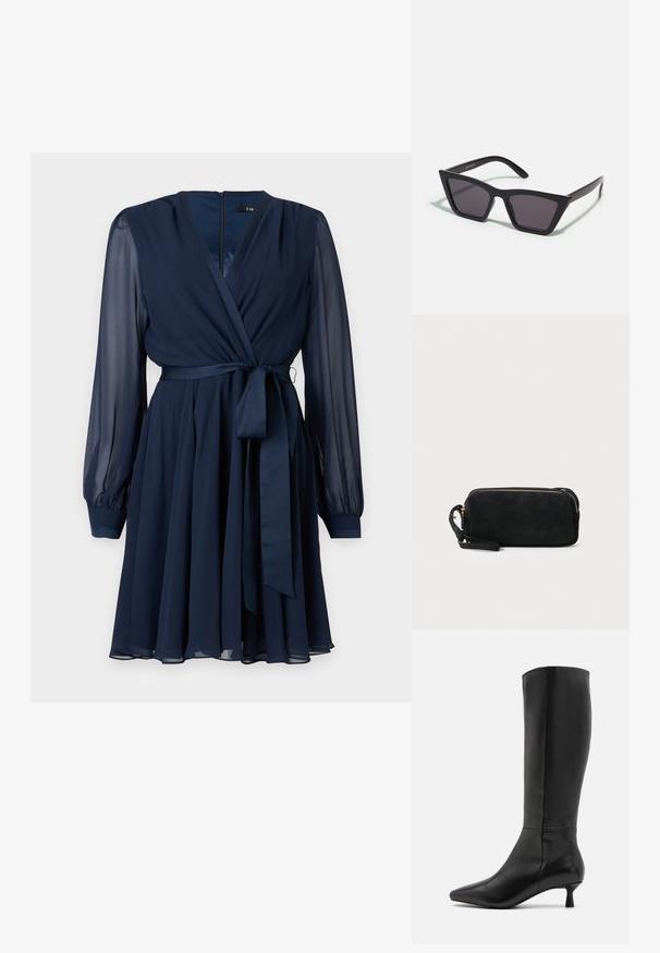 Tamsiai mėlynas apvyniotas suknelė su ilgomis permatomomis rankovėmis, diržu ties liemeniu ir laisvai krentančia sijonu, pagaminta iš lengvos medžiagos. Uždarymas su užtrauktuku nugaroje.; Zign Batai - black; Juodos, kampuotos saulės akinios su pilkais stiklais; pagaminti iš plastiko, su storomis šakėmis, turinčiomis lygų paviršių ir be matomų detalių.; Juodas zomšos sankabos krepšys su užtrauktuku ir nuimamu riešo dirželiu. Krepšys turi auksinės spalvos detales ir lygią, matinę tekstūrą.