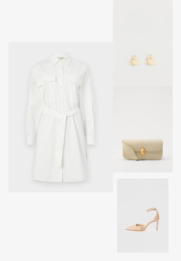 Robe blanche en coton, dotée d'un col, de deux poches poitrine, de manches longues et d'une ceinture à la taille pour cintrer.; Chaussure à talon aiguille en cuir verni nude, avec une sangle de cheville et un bout pointu, présentant une texture lisse et un design minimaliste.; Sac à main en cuir beige avec une texture lisse, de forme rectangulaire et un fermoir ovale doré. Il dispose d'une longue bandoulière réglable.; Boucles d'oreilles puces en ton or avec un design de Saturne, présentant un bandeau texturé et des cristaux ronds incrustés pour une touche d'éclat supplémentaire.
