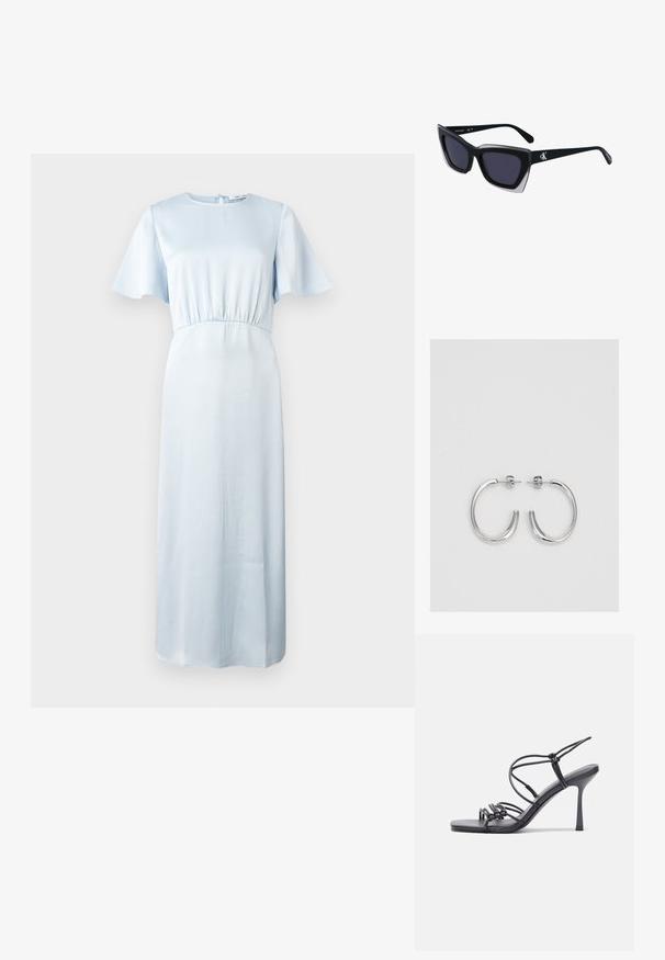 Ljusblå klänning med rund halsringning, korta fjärilsärmar, elastisk midja och en flödande, golvlång silhuett. Slät textur.; Svarta högklackade sandaler har tunna remmar med en knuten design, en slät fyrkantig tå och en smal stilettklack.; Svart överdimensionerade solglasögon med geometrisk form, med mörka linser och en kontrasterande grå detalj på ramen. Logotyp på bygeln.; Silver hoopsörhängen med en slät, glänsande yta, med en böjd form och post-stängning. Minimalistisk design med en modern finish.