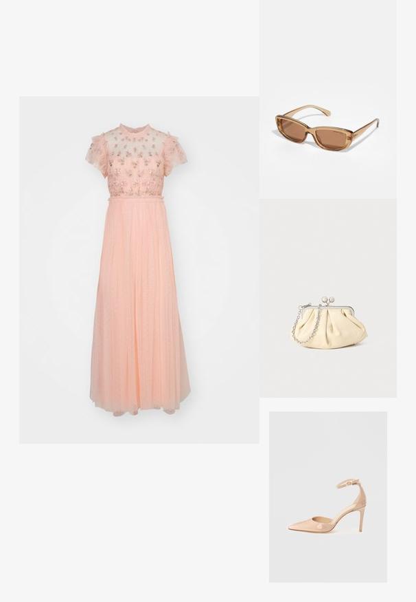 Needle & Thread ROCOCO BODICE ANKLE GOWN - Společenské šaty - faded coral; Nude lakovaná botička s špičatou špičkou, kotníkovým páskem a stiletto podpatkem, která se vyznačuje hladkým povrchem a minimalistickým designem.; Hnědé sluneční brýle s obdélníkovým tvarem, průhledným hnědým plastovým rámem a jemným logem na stranách.; Plisovaná béžová kožená kabelka na psaní s rámem ze stříbrného kovu, vybavená dvěma kulatými dekorativními uzávěry a stříbrným řetízkem.