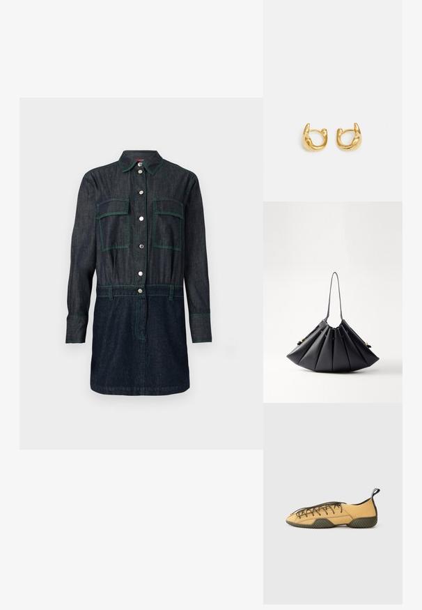 Robe chemise en denim foncé avec un devant à boutons, deux poches poitrine et des accents de couture verte. Manches longues avec poignets boutonnés.; Chaussure en daim jaune à lacets avec semelle en caoutchouc vert foncé et onglet au talon, présentée de côté sur un fond gris clair.; Sac à main plis noirs en cuir lisse, comportant une seule poignée, des accents dorés et une forme géométriquement structurée.; Boucles d'oreilles en or présentant un design lisse et arrondi avec une finition polie. Les boucles ont une forme compacte et chunky, et un fermoir sans couture.