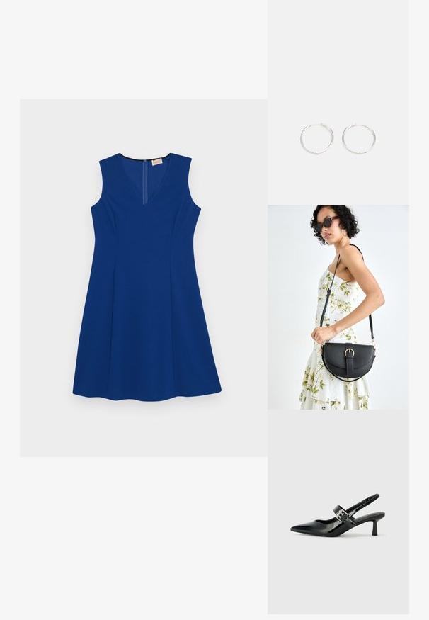 Bezrukávové modré šaty s dizajnom do V, vyrobené z hladkej látky. Obsahujú skrytý zips na chrbte a voľný sukňový strih pre pohodlný pohyb.; Čierne patentové kožené sandále na podpätku so špicatou špičkou a malým blokovým podpätkom, s dekoratívnou striebornou sponou na remienku.; Čierna kožená kabelka s zaobleným tvarom, odnímateľným popruhom a zlatými doplnkami. Kabelka má klopu s detailom s prackou.; Strieborné kruhové náušnice s elegantným, okrúhlym dizajnom, s hladkým povrchom a bez viditeľných ozdôb. Priemer nie je špecifikovaný.