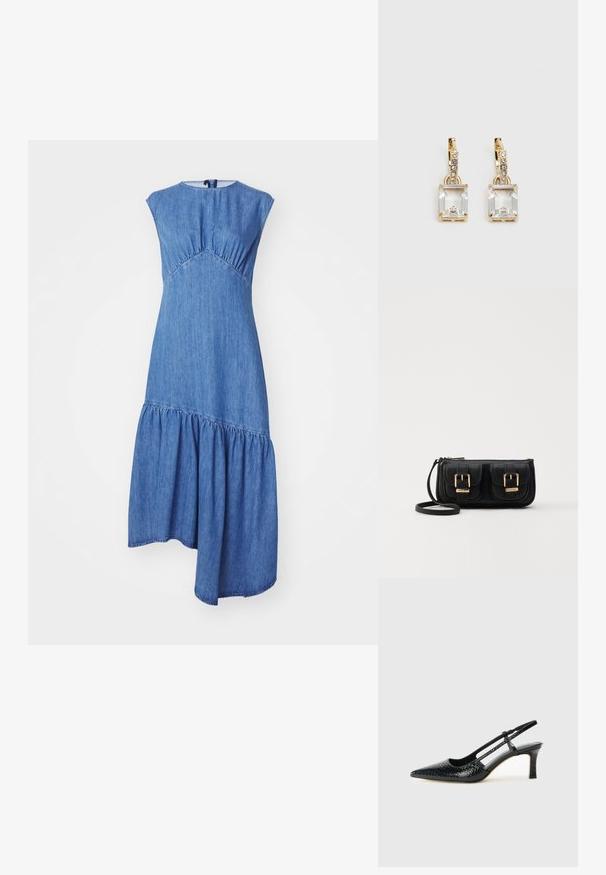 Denima kleita ar pieguļošu augšdaļu, apaļu kakla izgriezumu, īsām piedurknēm un slāņotu svārku. Audums ir vidēji zils ar maigu tekstūru.; Melna patent āda ar slīdošo papēdi un smailo purngalu, ar teksturētu čūsku drukājumu, regulējamu siksniņu un īsu teksturētu blokpapēdi.; Melnas ādas crossbody soma ar divām priekšējām kabatām, zelta sprādzēm, ar rāvējslēdzēju aizdari un šauru siksnu. Strukturēta virsma un kompakta taisnstūra forma.; Zeltītas auskaru rotas, kuru centrā ir taisnstūra formas caurspīdīgs kristāls, kas karājas zem mazu, apaļu caurspīdīgu akcentu rindas. Elegants, mūsdienīgs dizains.