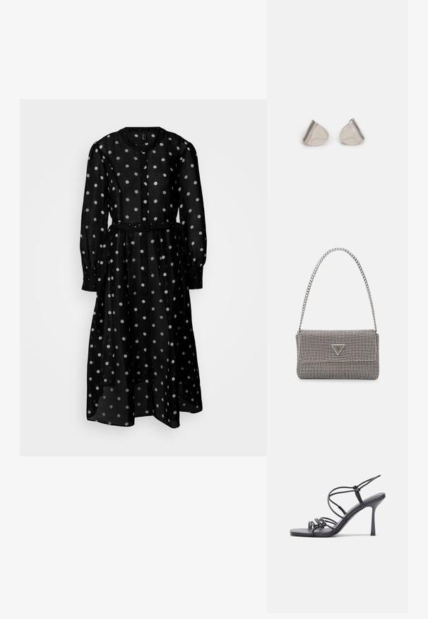 Schwarzes langärmliges Kleid aus durchsichtigem Stoff, mit weißen Punkten, einer durchgehenden Knopfleiste und einer taillierten Taille für eine definierte Silhouette.; Schwarze, hochhackige Sandalen mit dünnen Riemen und einem geknoteten Design, einer glatten, rechteckigen Zehenpartie und einem eleganten Stiletto-Absatz.; Hellegraue metallische Handtasche mit einer Kettenriemen, verziert mit kleinen kreisförmigen metallic Nieten und einem dreieckigen Markenlogo.; Silberne Metalohrringe mit einer glatten, tröpfchenförmigen Form und einer polierten Oberfläche. Subtile Gravuren fügen Details hinzu. Minimalistisches Design.