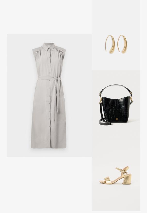Svetlosivý, bezrukávový šaty s gombíkovým predným zapínaním, zhromaždenými detailami na pleciach, pásikom v páse a rovný strih. Hladká textúra látky.; Zlaté metalické vysoké podpätkové sandále s hrubým podpätkom, otvorenou špičkou a remienkom na členku. Hladká textúra a minimalistický dizajn.; Čierna kabelka z kože s embosovaným hadím vzorom, zakriveného tvaru, so zlatými kovovými doplnkami, nastaviteľným popruhom a detailom loga na prednej strane.; Náušnice vo forme zlatých kovových kruhov s zakriveným, predĺženým tvarom. Majú hladký, lesklý povrch a zaoblený koniec pre pridanie detailu.