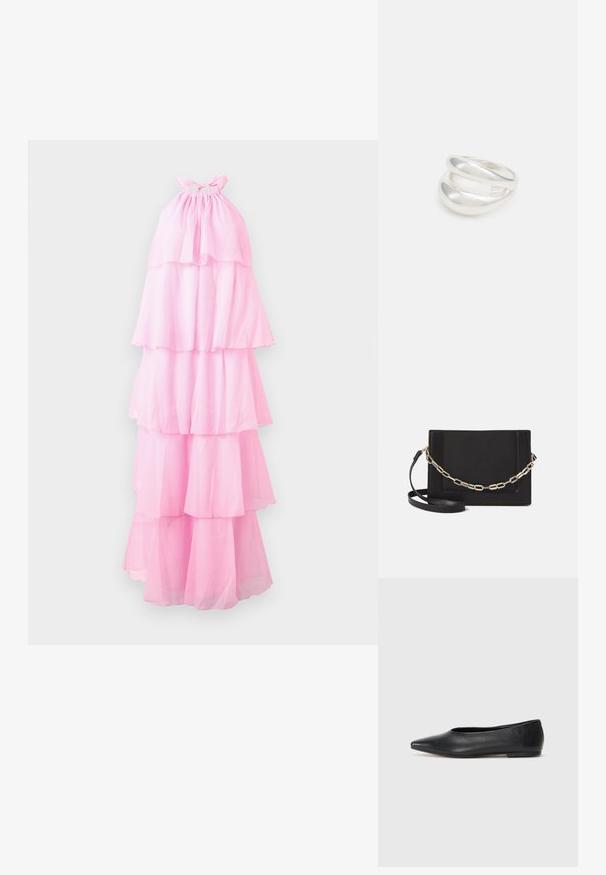 Rožinė halter stiliaus suknelė, kurią sudaro sluoksniuotos permatomos medžiagos, su surinktu iškirpimu ir ilga, plazdančia siluetu.; Juodas odinis baleto batas, su smailiu pirštu, minimalistinio dizaino, lygiu paviršiumi, žemo profilio kulnu, be matomos aparatūros ar papuošimų.; Juodas odinis per petį nešiojamas krepšys turi lygų paviršių, stačiakampio formą ir metalinę grandinėlę priekyje. Pridedama reguliuojama dirželis.; Sidabrinis dvigubas žiedas su lygiu, poliruotu paviršiumi. Pasižymi sklandžiu, kreiptu dizainu su persipinančiomis dalimis, suteikiančiomis modernų išvaizdą.