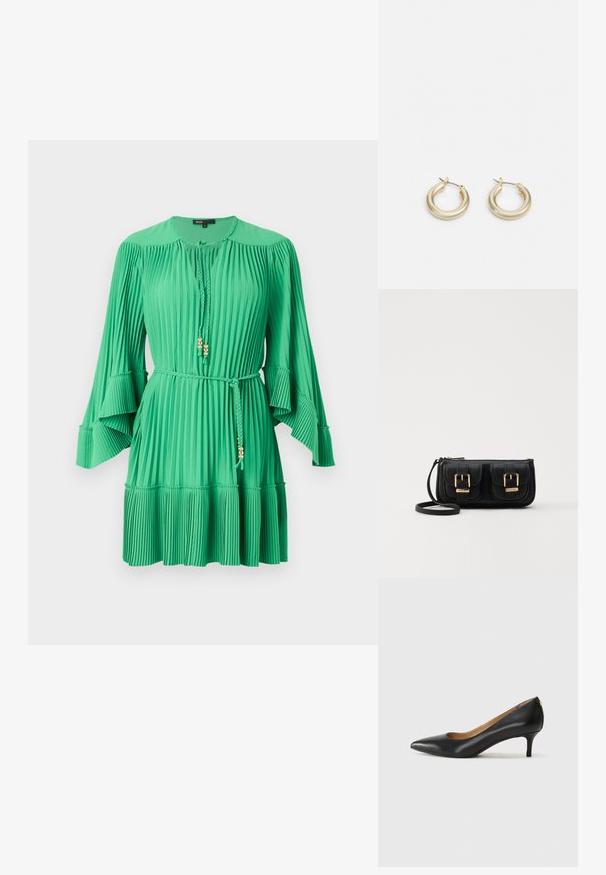 Robe plissée verte avec de longues manches en cloche, décolleté à cordon et ceinture tressée avec accents en métal doré. Texture lisse, longueur genoux.; Pompe noire en cuir avec un embout pointu, un petit talon et une texture lisse. Présente une légère ouverture à l'avant et un matériel minimal à l'arrière.; Sac en cuir noir porté en travers avec deux poches avant, boucles dorées, fermeture zippée et une sangle fine. Surface texturée et forme rectangulaire compacte.; Lauren Ralph Lauren BASIC SMALL HOOP - Boucles d'oreilles - gold-coloured