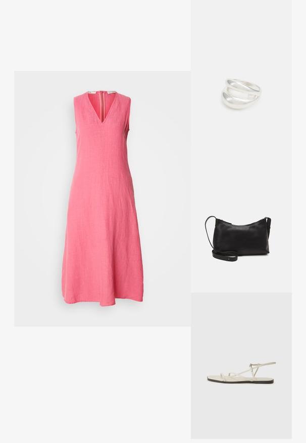 Ärmelloses, knielanges Kleid aus kräftigem rosa Leinen. Mit V-Ausschnitt und einem Reißverschluss in der Mitte hinten, das ein glattes, strukturiertes Stofffinish aufweist.; Beige flache Sandale mit mehreren schlanken Riemen und einer verstellbaren Schnalle. Die Sohle ist flach und hat einen leichten dunklen Kontrast am Rand.; Schwarze Ledertasche für die Schulter mit glatter Textur, geschwungener Form, verstellbarem Tragegurt und Reißverschluss. Minimalistisches Design ohne Verzierungen.; Silberner Doppelring mit einer glatten, polierten Oberfläche. Verfügt über ein fließendes, kurviges Design mit überlappenden Abschnitten für einen modernen Look.
