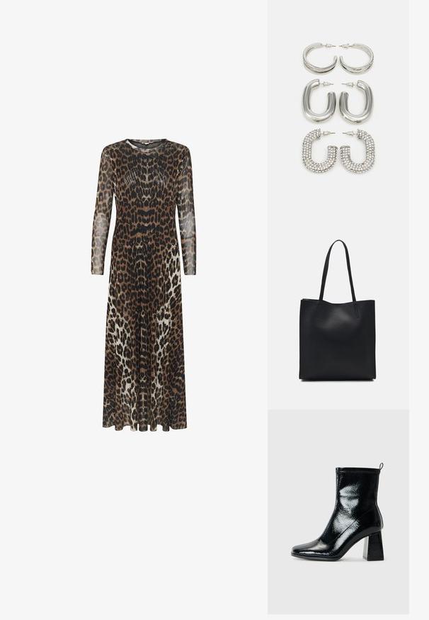 Vestido largo y transparente con un patrón de estampado de leopardo en tonos marrón, negro y crema. Escote redondeado y mangas largas; silueta fluida en A.; Botín negro de charol con punta cuadrada y tacón geométrico grueso. Presenta una textura suave y brillante, y una lengüeta en la parte trasera para facilitar su uso.; Bolso tote de cuero negro con textura lisa, forma rectangular y dos asas largas. Sin herrajes ni adornos visibles.; Cuatro pares de pendientes de plata: dos con diseños de aro lisos y brillantes, uno texturizado y uno cubierto de pequeñas piedras de strass transparentes.