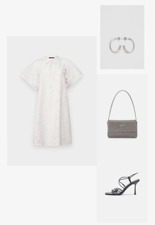 Biele krátke šaty s krátkym rukávom, ktoré majú kvetinovú výšivku, viazanie na krku, voľný strih a zložitú perforáciu po celej látke.; Čierne sandále na vysokom podpätku majú tenké remienky s uzlovým dizajnom, hladký štvorcový špičku a elegantný stiletto podpätok.; Svetlošedá metalická kabelka s reťazovým popruhom, ozdobená malými kruhovými kovovými štítkami a trojuholníkovým logom značky.; Strieborné kruhové náušnice s hladkým a lesklým povrchom. Okrúhly tvar, ľahký dizajn, s uzáverom na kolík.