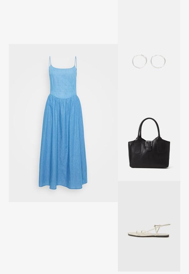 Šviesiai mėlyna šambrė su plonomis reguliuojamomis petnešomis, prigludusia liemene ir laisvai krentančia suknele su surinktu liemeniu, kad suteiktų papildomą apimtį.; Bežiniai plokšti sandalai su keliais lieknais dirželiais ir reguliuojamu užsegimu. Padas plokščias, su lengvu tamsiu kontrastu krašte.; Juodas odinis nešiojamas krepšys su lygiu paviršiumi, struktūrine forma, dviem rankenėlėmis ir ryškiu sidabriniu sagties akcentu priekyje.; Sidabrinės auskarai žiedai su sėslia, apvalia forma, pasižymintys lygia paviršiumi ir be matomų puošmenų. Svoris nenurodytas.