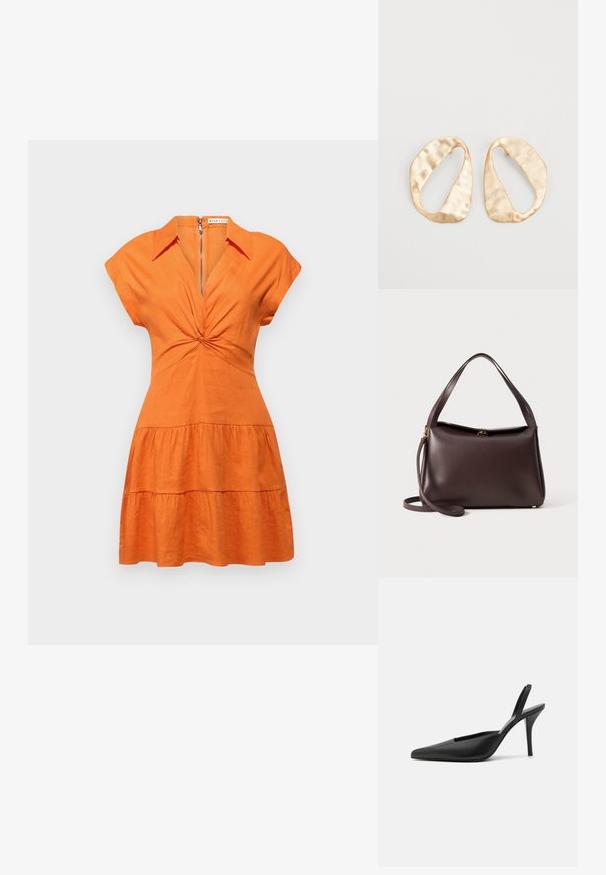 Alice + Olivia MILA DEEP TWIST MINI DRESS - Abito a camicia - light mango; Scarpe con tacco slingback nere con punta affusolata, realizzate in pelle liscia e dal design elegante e minimalista. Tacco a stiletto alto.; Borsa a mano in pelle marrone con forma strutturata, dotata di un manico superiore singolo e di una tracolla removibile. Dettagli in hardware color oro.; Un paio di orecchini in metallo di tonalità dorata, di forma ovale irregolare, con superficie texturizzata e leggermente martellata, su uno sfondo bianco.
