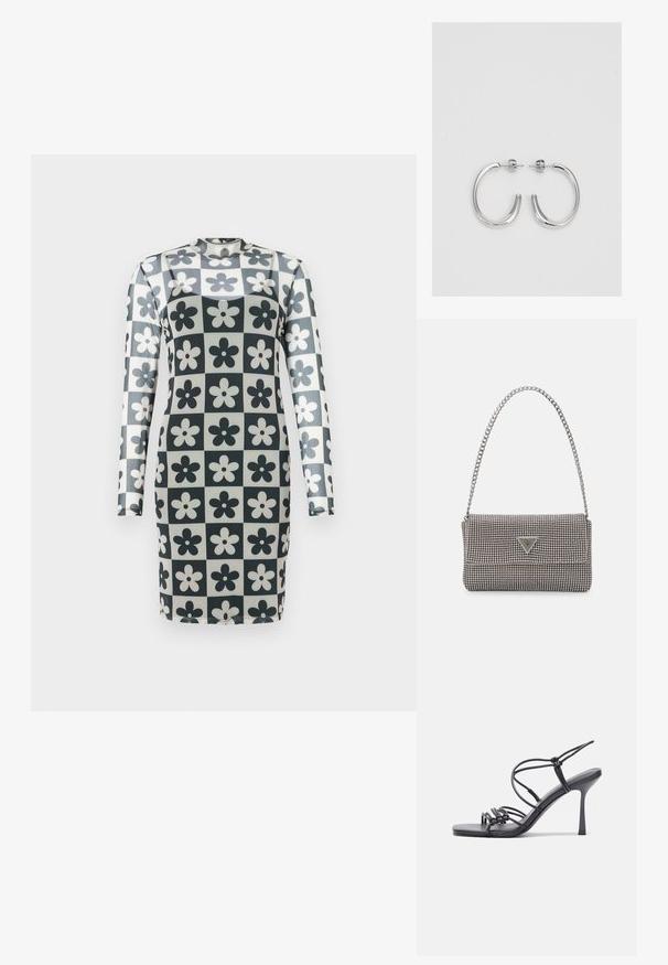 Vestido de manga larga con un patrón de cuadrícula y flores en blanco y negro, hecho de un material suave y elástico. Cuello alto, forma ajustada.; Las sandalias negras de tacón alto presentan finas correas con un diseño anudado, una punta cuadrada suave y un elegante tacón de aguja.; Bolso de mano metálico gris claro con una cadena como asa, adornado con pequeños remaches metálicos circulares y un logotipo de marca en forma triangular.; Aros de plata en forma de aro con un acabado liso y brillante. Diseño redondeado y ligero, con cierre de tipo post-back.