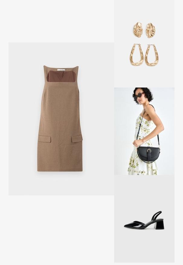 Braunes kariertes ärmelloses Kleid mit quadratischem Ausschnitt, das einen Einsatz aus braunem einfarbigem Stoff und zwei vordere Taschen aufweist.; Schwarze Lackleder-Slingback-High Heels mit spitzem Schuh und einem geometrischen Blockabsatz. Verfügt über ein schlankes, minimalistisches Design und eine glatte Textur.; Schwarze Lederhandtasche mit geschwungener Form, abnehmbarem Tragegurt und goldenen Beschlägen. Die Tasche verfügt über einen Deckel mit einer Schnallen-Details.; Ohrringe in Goldoptik mit strukturierten, gewellten Formen. Beinhaltet skulpturale Clip-Ohrringe und ein offenes Hoop-Design mit gehämmertem Finish.