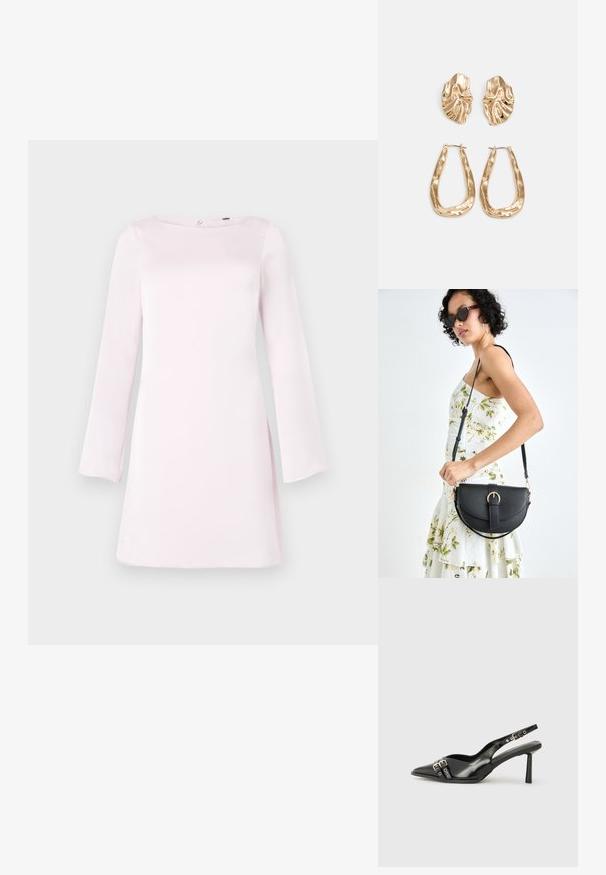 Vestido rosa claro de manga longa com decote barco e corte reto, feito de um tecido suave com um brilho sutil e fendas laterais.; Sapato slingback preto em pele patentada com bico apontado, tiras no tornozelo apresentando fivelas e acessórios prateados, e um salto elegante.; Bolsa de couro preta com forma curva, alça destacável e detalhes em dourado. A bolsa possui uma aba com detalhe de fivela.; Brincos em tom de ouro com formas onduladas e texturizadas. Inclui studs escultóricos com presilha e um design de argola aberta com um acabamento martelado.