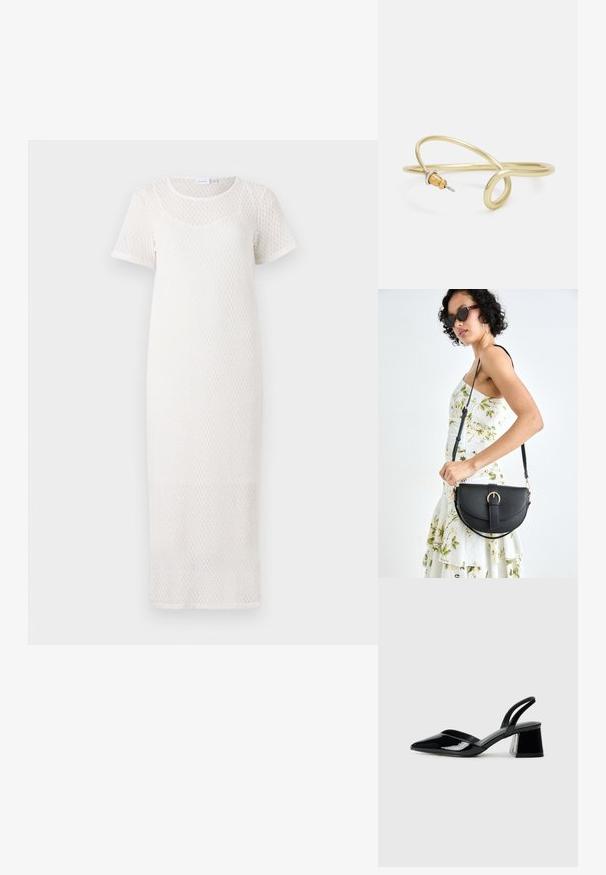 Weißes, gestricktes Maxikleid mit kurzen Ärmeln, das ein strukturiertes Muster und einen runden Ausschnitt aufweist. Glattes Material, knielange Gestaltung.; Schwarze Lackleder-Slingback-High Heels mit spitzem Schuh und einem geometrischen Blockabsatz. Verfügt über ein schlankes, minimalistisches Design und eine glatte Textur.; Schwarze Lederhandtasche mit geschwungener Form, abnehmbarem Tragegurt und goldenen Beschlägen. Die Tasche verfügt über einen Deckel mit einer Schnallen-Details.; Goldfarbener Metallarmreif mit fließendem, geschwungenem Design. Er verfügt an einem Ende über einen kleinen, auffälligen, silberfarbenen Akzent.