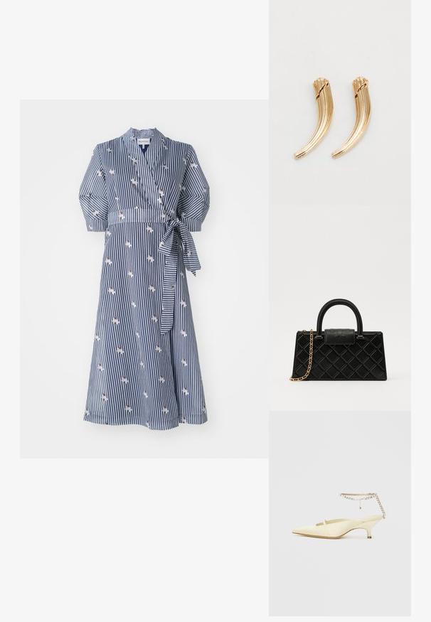 Csíkos, sötétkék, virágmintás mellényruha rövid puffu ujjal és övvel a deréknál. Könnyű anyagból készült.; Hegyes orrú sárga szatén slingback cipő alacsony sarokkal és díszített láncos bokapánttal, amelyen cirkónia kövek találhatók. Simább textúra, minimalista design.; Fekete kézitáska texturált bőrből, gyémántmintázattal, aranyszínű láncos pánttal és logóval gravírozott fedélzárral ellátott felső fogantyúval.; Arany tónusú fém hajcsatok, ívelt, bordázott kialakítással. Simára csiszolt felület, fényes kialakítással és lekerekített végződésekkel. Két darab látható.