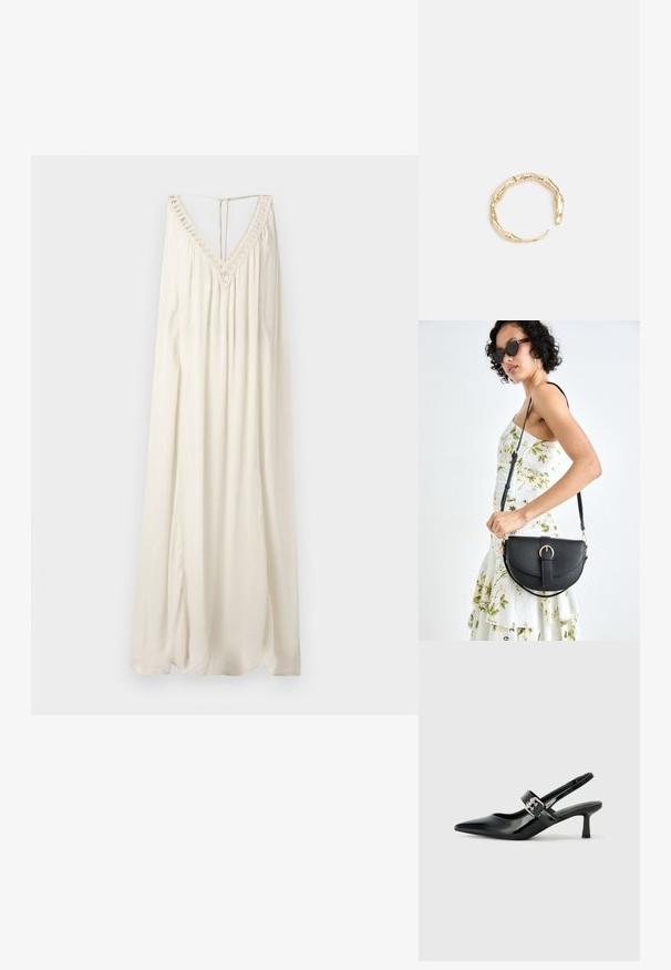 Długa, bezrękawna sukienka w off-white. Posiada głęboki dekolt w kształcie litery V z koronkowym wykończeniem oraz aksamitem z tyłu. Luźny fason z delikatną teksturą.; Czarne lakierowane szpilki slingback z wąskim noskiem i małym słupkiem, z ozdobnym srebrnym klamrą na pasku.; Czarna skórzana torebka o zakrzywionym kształcie, z odpinanym paskiem i złotymi akcentami. Torebka posiada klapę z zapięciem w kształcie klamry.; Pierścionek w odcieniu złota z organicznym, skręconym wzorem, o gładkiej fakturze i zwężających się końcach, tworzący nowoczesny, rzeźbiarski wygląd.
