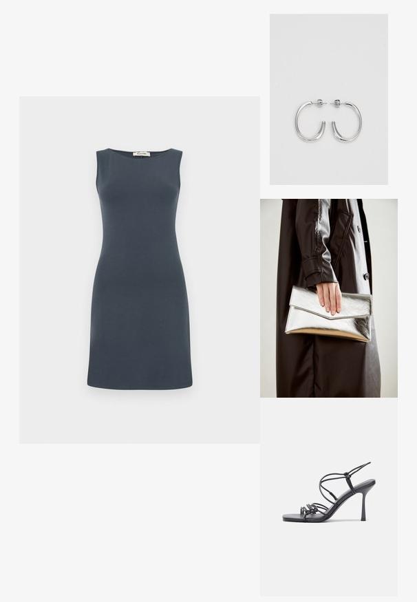 Kätse varrukateta kleit tumedas hallis, valmistatud siledast kangast. Omab pitsitatud siluetti kerge A-laini lõike ja ümmarguse kaelusega.; Mustad musta värvi kontsandaalid on varustatud peente rihmadega, millel on sõlmekujundus, siledad ruudukujulised varbad ja stiilne stilettokonts.; Hõbedane metallist kott, millel on nurkne ümbriku disain, sile tekstuur ja kontrastne sisekuju, hoituna musta jope käes.; Hõbedased rõngaskõrvarõngad, millel on sile ja läikiv pind. Ümar kuju, kerge disain, millel on post-tagumise kinnituse süsteem.